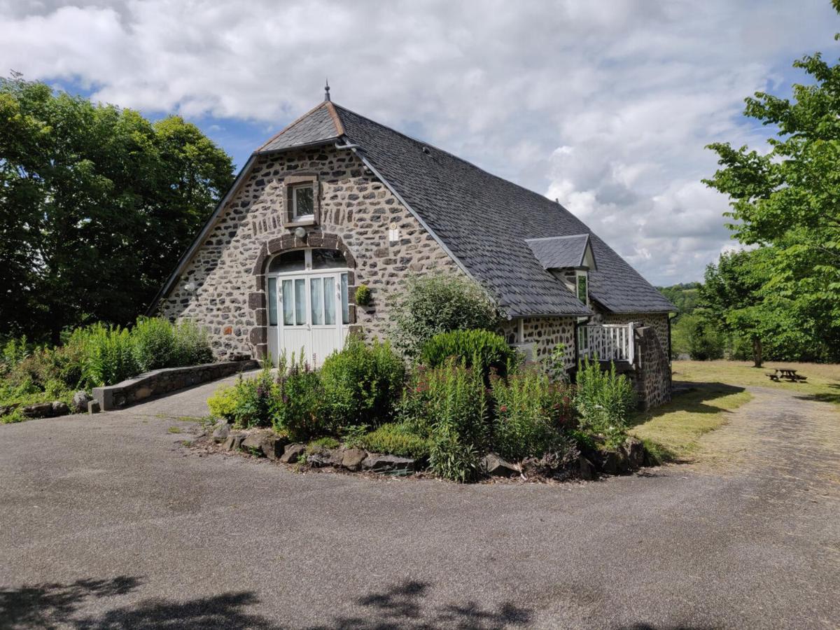 Maison D'Hotes La Grange Salers Buitenkant foto